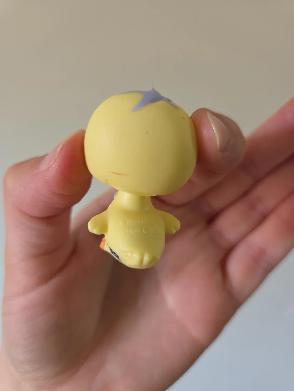Littlest Pet Shop Authentic LPS #2001 Chick Yellow Lavender Blue Eyes Exclusive